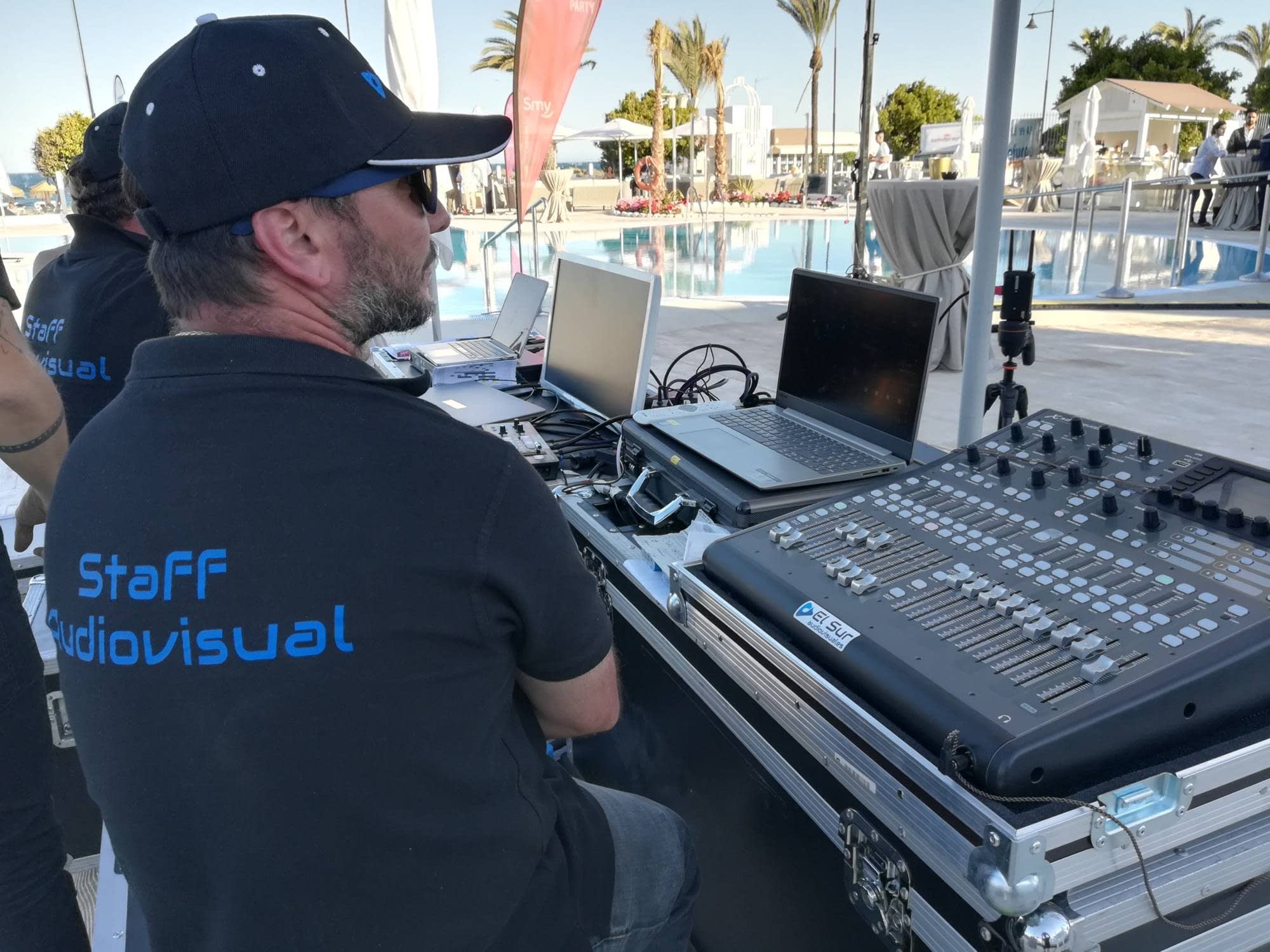 Presupuesto alquiler de escenario para evento en Chiclana